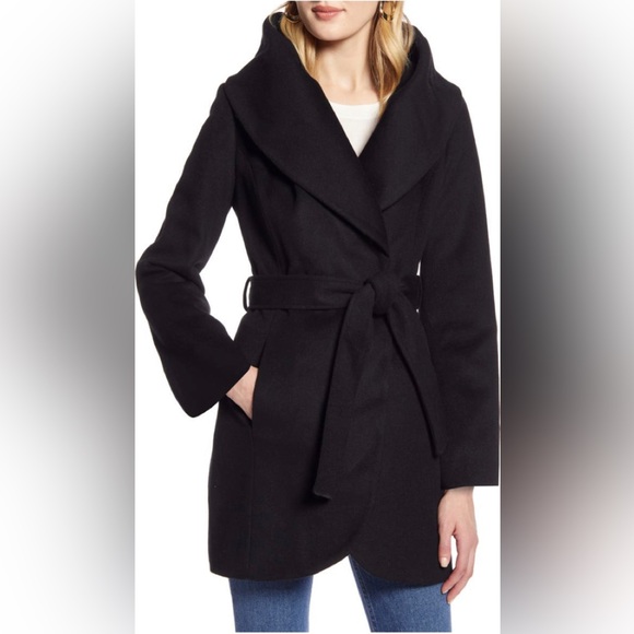 Wool Blend Wrap Coat 🧥 - Picture 2 of 4